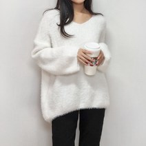 여성 Cryin 날개사 브이넥 오버핏 니트