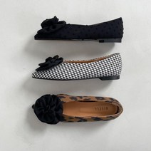 옷자락 여자 가을 플라워 코사지 유니크 호피 체크 플랫슈즈