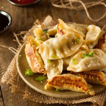 나래 산동야끼만두 1300g 바삭바삭 군만두