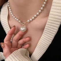 윤혜진 김나영 홍현희 하트 진주 장원영 안유진 데이지 담수 비즈 플라워 초커 목걸이 골드