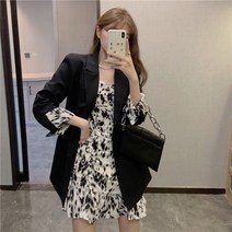 루즈핏 슬림 정장 코트 빈티지 플라워 나시 슬림 치마 데일리룩 플리츠 라운드 블라우스 원피스 여성