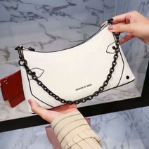 찰스앤키스 심플 체인 라운티드 토트 숄더백 CHARLES & KEITH CK2-80270619