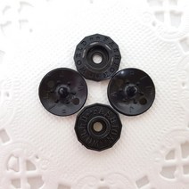 행복한다이세상 홈패션 미싱 재봉틀 수예 자수 퀼트 부자재 모음1., M-43. T단추11mm 블랙 (8세트)