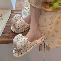 리빙공감 여성 리본 스트로베리 실내 슬리퍼 거실화, 화이트, 1개