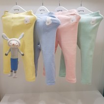 아가방 23 베이비페어! 슬림하게 짱짱하게 신축성은 엄청 훌륭해 유아 레깅스! 타이즈 대용으로 원피스랑 코디 캡추 쫄바지! 편한 바지 두루두루 외출복처럼 놀이복으로