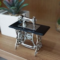 마이KIDMALL_미싱 테이블 미니어처 어쳐장식품 인테리어 어쳐_MMY키드MAl몰, 별도의_옵션-없음