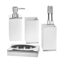 Creative Scents 화이트 욕실 액세서리 세트 - 실버 베이스가 있는 4피스 장식용 구성- 비누 디스펜서 칫솔 홀더 비누 접시 및 텀블러(Estella)