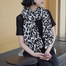 보기엘 솔레오 레오파드 스카프