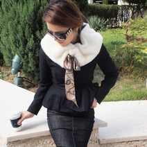 크리스탈엄 여성 크림 스카프 주름 통밍크머플러