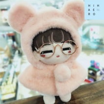 아이돌인형옷 20cm 모음 솜뭉치 인형 남자 여자 벙거지 바지 레드 치마 멜빵 맨투맨 셔츠 케이프 화가 메이드 세트, 20센티 인형 전용, 핑크곰망토+투명안경