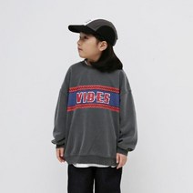 열두달 바이브맨투맨(모델)