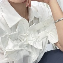 화이트 큐티 4 빅리본 카라셔츠 블라우스