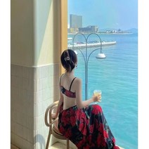 비치원피스 휴양지원피스 베트남 틈새 디자인 센스 슬링 아첨하는 피규어 드레스 허리 포옹 등이없는 산야