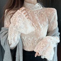 케이에비뉴 플로랄 프릴 레이어드 블라우스