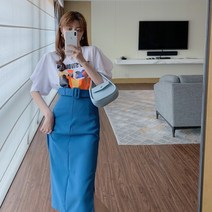 캐쥬얼 여성 스판 데님 플레어 바캉스룩 짧은스커트 미니멀 프린트 박시 티셔츠 트임 힙 싸기