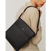 23SS [DAKS CLASSIC] 블랙 솔리드 가죽 크로스백 DBBA3EE20BK