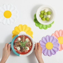 (1+1 2개세트) 피유코 디자인 정품 실리콘 냄비받침 코스터 식탁이 화사한 Daisy Flower 5Colors, 퍼플, 그린