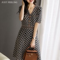JUST FEEL!NG 여성 여름원피스 배색 니트 반팔원피스 브이넥 슬림핏 원피스