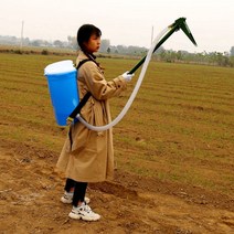 다목적 비료 농약 분무기 벨트식 충전식 엔진식 수동식 동력식 입제살포 비료살포 제초제살포기, 2.버킷 백 탑 드레싱, 1개