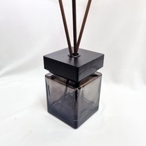 향기에반하다 디퓨저공병 블랙 사각 럭셔리 디퓨저 500ml 유리 디퓨저용기, 블랙사각럭셔리우드캡용기(500ml)+금박스티커