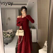 vsyoy 패션 의류 매달려 목 빨간 니트 드레스 가을과 겨울 새로운 v-neck 스커트 조커
