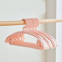 공간활용 라운드 여행용 가벼운 얇은 우드 옷걸이 성인 옷 걸이 랙 플라스틱 디스플레이 넓은 어깨 미끄럼 방지 의류 벽걸이형 학생 주최자, 분홍색