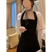 헵번풍 나비 등 원피스 가을 겨울 네모난 칼라 고급감 슬림핏 날씬해 보이는 레이스 조인트