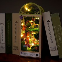 Diy 나무 책 구석 선반 삽입 키트 미니어처 도서관 세인트 교회 북 엔드 인형 집 책장 수제 공예 선물, 08 TC35