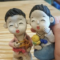 물동이 전통 민속 토우 흙인형 도자기 토기