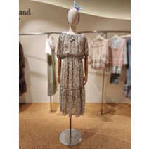 써스데이아일랜드 패턴 롱 원피스 T224MOP245W