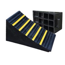 카스토퍼 삼각 주차 방지턱 주차장 바퀴 백 스톱 블럭 미끄럼 방지, A형- 16x10x10cm