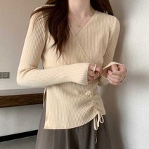 저스트메리드 베이지 골지 랩스타일 심플 슬림핏 여성 브이넥 긴팔 티셔츠 C14