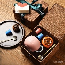 컵 회사 동반 선물 중추절 소녀 커플 보내기 최고의 친구 의식 생일 선물 교사의 날, 노란색과 분홍색 돼지 선물 상자 //