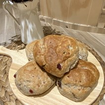 [당일 구운 신선한 빵을 오후에 발송합니다] 통밀빵 통곡물빵 천연발효빵 운동빵 비건베이커리 통밀 모닝빵 팥빵 베이글 식빵 스콘 쿠키 통밀세상, 4_통밀견과빵_5개입