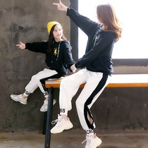 긴팔맨투맨 패밀리 룩 어머니 여성의류 2022 년 봄가을 계절 간지나는 운동 투세트 트렌드 2408434887, 엄마 S, 블랙 긴 소매 _화이트 팬츠 JY65