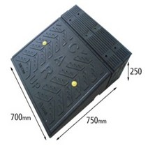 KRS 차량진입판 코너 경사 좌 (100 - 200)