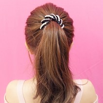 큐빅 회오리 포니테일 집게핀