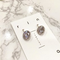 유마르 왕큐빅 고리 귀걸이