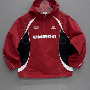 [국내백화점판] UMBRO 엄브로 25신상 HBL 스포티 캐주얼 후드 아노락 셋업 (레드)