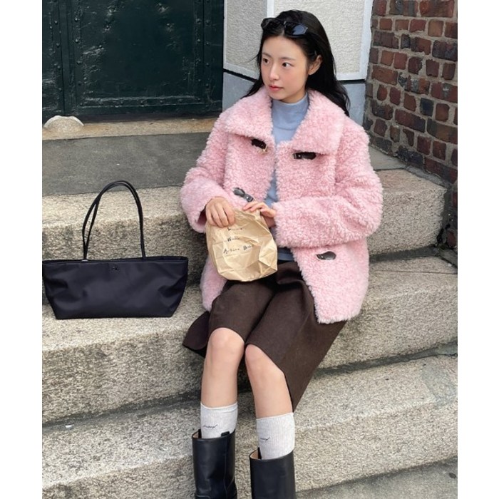 셀렙샵 에디션 25FW 호주산 양모 100 시어링 하프코트