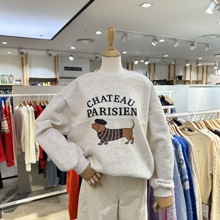 AK플라자 에잇컨셉 피카소 기모 맨투맨 C25K7FTS095