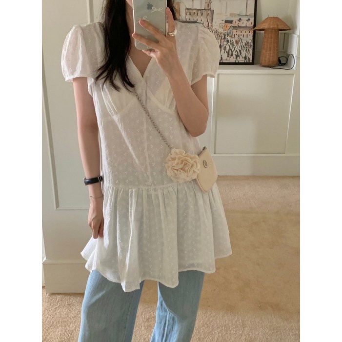 루어스룸 이클립스 여름 반팔 셔링 펀칭 플라워 자수 아일렛 레이스 미니 원피스 아이보리