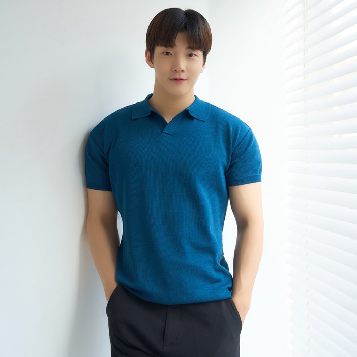 핵쿨남 남성용 아이스쿨링 머슬핏 반팔 오픈 카라 니트 핵쿨남 남성용 아이스쿨링 머슬핏 반팔 오픈 카라 니트