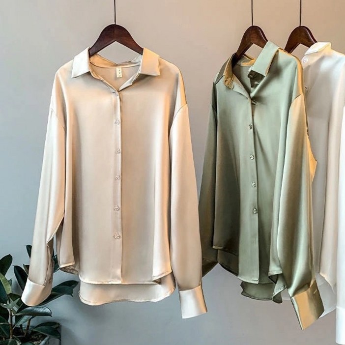 루크 시그니처 새틴 블라우스