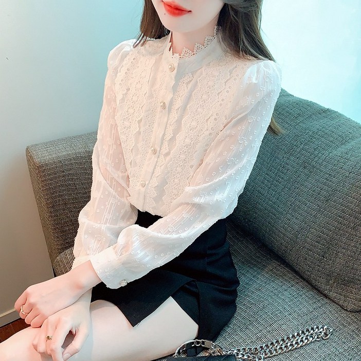 모니따제이 레이스 은은한빤짝이 반폴라 화이트셔츠 긴팔블라우스 mn104 모니따제이 레이스 은은한빤짝이 반폴라 화이트셔츠 긴팔블라우스 mn104