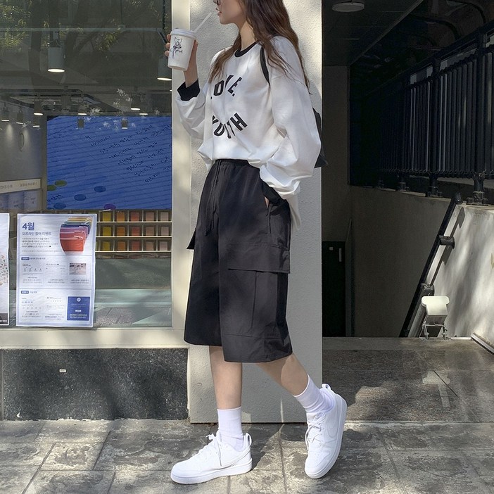 앤샵 남녀공용당일출고 벨뷰 와이드 루즈핏 카고 밴딩 버뮤다 팬츠 4color 앤샵 남녀공용당일출고 벨뷰 와이드 루즈핏 카고 밴딩 버뮤다 팬츠 4color
