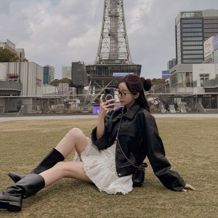 메이빈스 자이나 오버핏 레더 점퍼