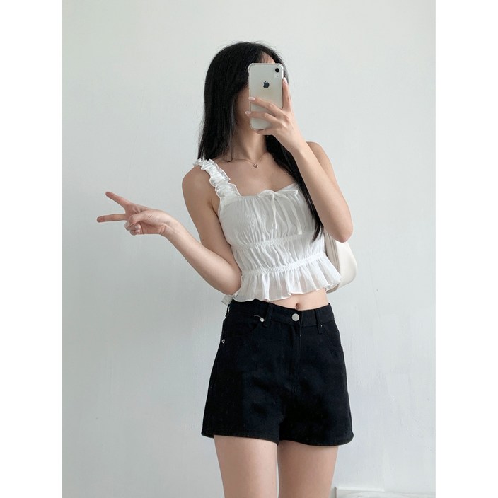 이션리에 프릴 나시 스퀘어넥 블라우스 휴양지룩 휴가룩