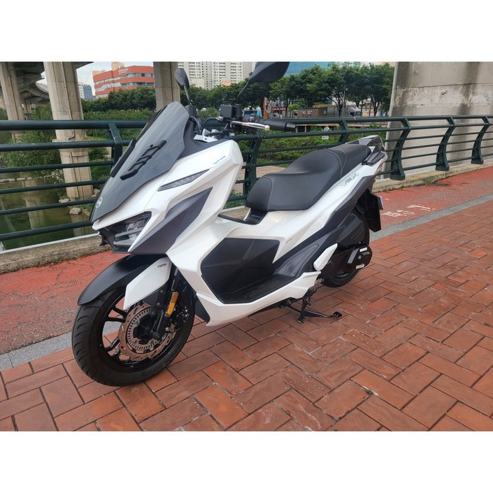 SYM  VSX125/브에스액스125/최 저가판매 /PCX125/NMAX125