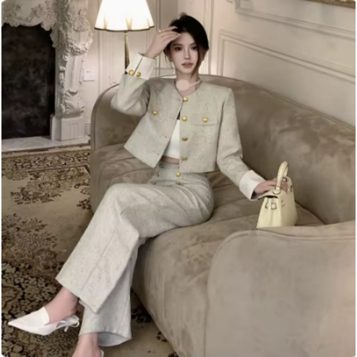 여성 캐주얼 크롭 자켓 + 세미 와이드 팬츠 투피스 세트